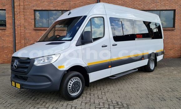 Buy Used Mercedes-Benz S-klasse White Car in Butha Buthe in Butha-Buthe Buy Used Mercedes-Benz S-klasse White Car in Butha Buthe in Butha-Buthe