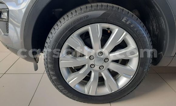 Buy Used Land Rover Discovery Sport Silver Car in Butha Buthe in Butha-Buthe Buy Used Land Rover Discovery Sport Silver Car in Butha Buthe in Butha-Buthe