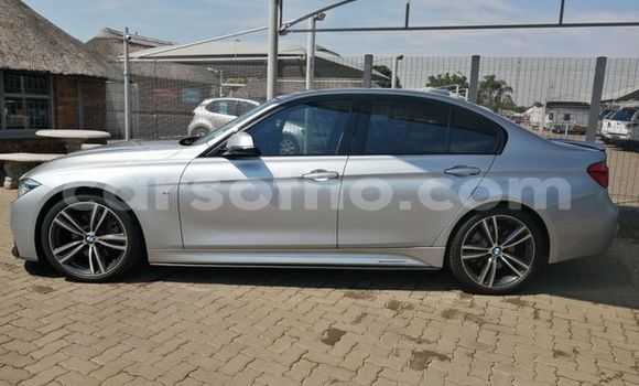 اشتري مستعمل BMW 3–Series Silver سيارة في Maseru في Maseru اشتري مستعمل BMW 3–Series Silver سيارة في Maseru في Maseru