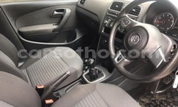 Sayi Na hannu Volkswagen Polo White Mota in Maseru a Maseru Sayi Na hannu Volkswagen Polo White Mota in Maseru a Maseru