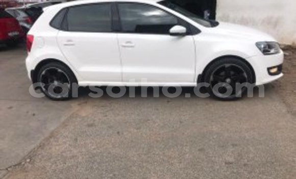 Sayi Na hannu Volkswagen Polo White Mota in Maseru a Maseru Sayi Na hannu Volkswagen Polo White Mota in Maseru a Maseru