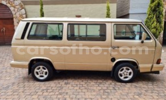 اشتري مستعمل Volkswagen Caravelle Other سيارة في Maseru في Maseru اشتري مستعمل Volkswagen Caravelle Other سيارة في Maseru في Maseru