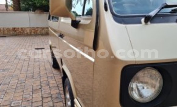 اشتري مستعمل Volkswagen Caravelle Other سيارة في Maseru في Maseru اشتري مستعمل Volkswagen Caravelle Other سيارة في Maseru في Maseru