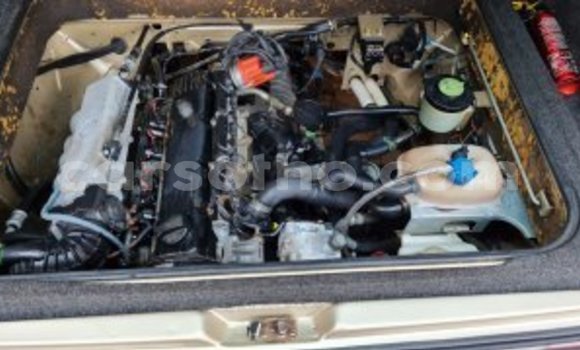 اشتري مستعمل Volkswagen Caravelle Other سيارة في Maseru في Maseru اشتري مستعمل Volkswagen Caravelle Other سيارة في Maseru في Maseru