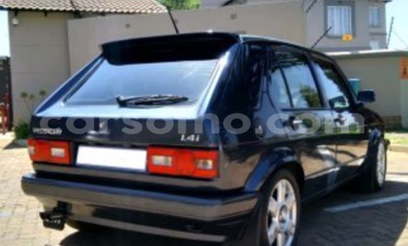 اشتري مستعمل Volkswagen Golf Black سيارة في Maseru في Maseru اشتري مستعمل Volkswagen Golf Black سيارة في Maseru في Maseru