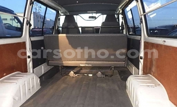 اشتري مستعمل Toyota Hiace White سيارة في Butha–Buthe في Thaba-Tseka اشتري مستعمل Toyota Hiace White سيارة في Butha–Buthe في Thaba-Tseka
