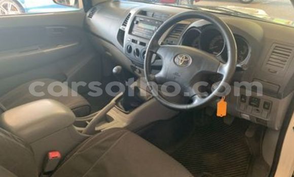 اشتري مستعمل Toyota Hilux White سيارة في Butha–Buthe في Thaba-Tseka اشتري مستعمل Toyota Hilux White سيارة في Butha–Buthe في Thaba-Tseka