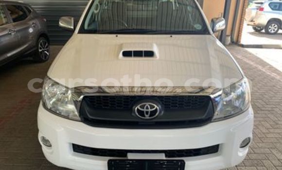 اشتري مستعمل Toyota Hilux White سيارة في Butha–Buthe في Thaba-Tseka اشتري مستعمل Toyota Hilux White سيارة في Butha–Buthe في Thaba-Tseka