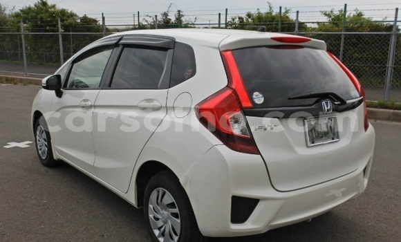 Buy Used Honda FIT White Car in Maseru in Maseru Buy Used Honda FIT White Car in Maseru in Maseru