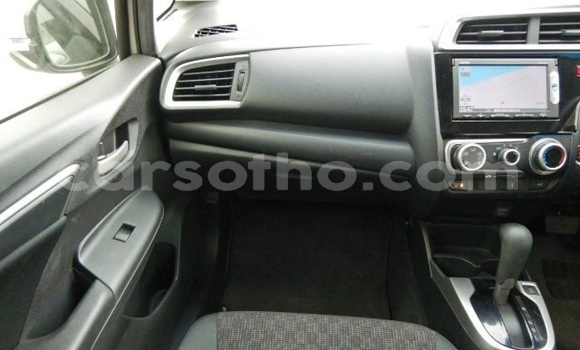 Buy Used Honda FIT White Car in Maseru in Maseru Buy Used Honda FIT White Car in Maseru in Maseru