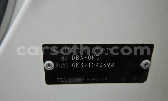 Buy Used Honda FIT White Car in Maseru in Maseru Buy Used Honda FIT White Car in Maseru in Maseru