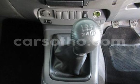 اشتري مستعمل Toyota Hilux White سيارة في Maseru في Maseru اشتري مستعمل Toyota Hilux White سيارة في Maseru في Maseru
