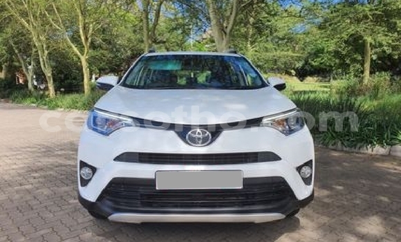 Acheter Occasion Voiture Toyota RAV4 Blanc à Maseru, Maseru Acheter Occasion Voiture Toyota RAV4 Blanc à Maseru, Maseru
