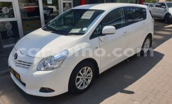 Acheter Occasion Voiture Toyota Verso Blanc à Maseru, Maseru Acheter Occasion Voiture Toyota Verso Blanc à Maseru, Maseru