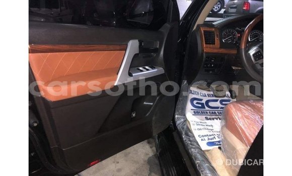 Sayi Imported Toyota Land Cruiser Black Mota in Import - Dubai a Maseru Sayi Imported Toyota Land Cruiser Black Mota in Import - Dubai a Maseru