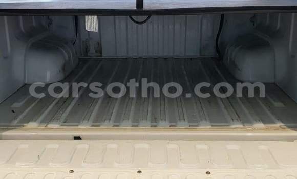 Acheter Occasion Voiture Toyota Hilux Blanc à Maseru, Maseru Acheter Occasion Voiture Toyota Hilux Blanc à Maseru, Maseru