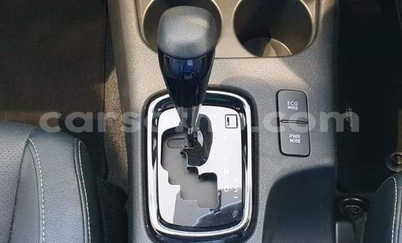 Acheter Occasion Voiture Toyota Hilux Blanc à Maseru, Maseru Acheter Occasion Voiture Toyota Hilux Blanc à Maseru, Maseru