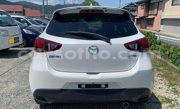 Acheter Occasion Voiture Mazda Demio Blanc à Maseru, Maseru Acheter Occasion Voiture Mazda Demio Blanc à Maseru, Maseru