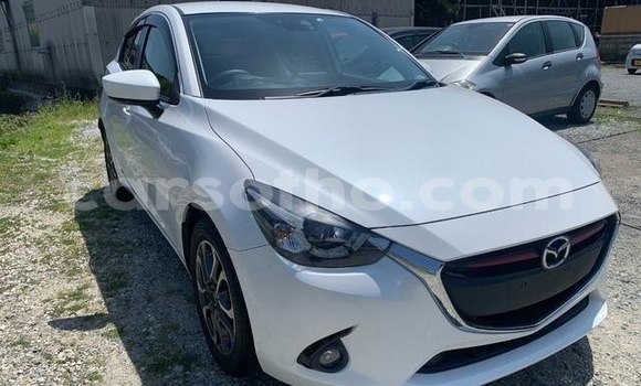Acheter Occasion Voiture Mazda Demio Blanc à Maseru, Maseru Acheter Occasion Voiture Mazda Demio Blanc à Maseru, Maseru