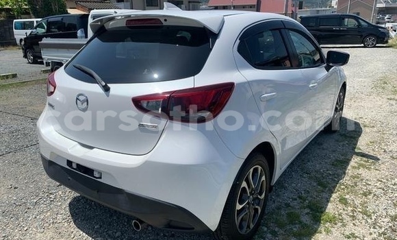 Acheter Occasion Voiture Mazda Demio Blanc à Maseru, Maseru Acheter Occasion Voiture Mazda Demio Blanc à Maseru, Maseru