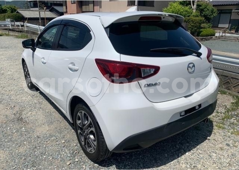 Big with watermark mazda demio maseru maseru 21595