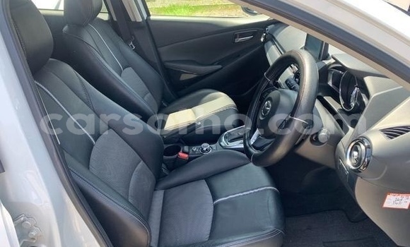 Acheter Occasion Voiture Mazda Demio Blanc à Maseru, Maseru Acheter Occasion Voiture Mazda Demio Blanc à Maseru, Maseru