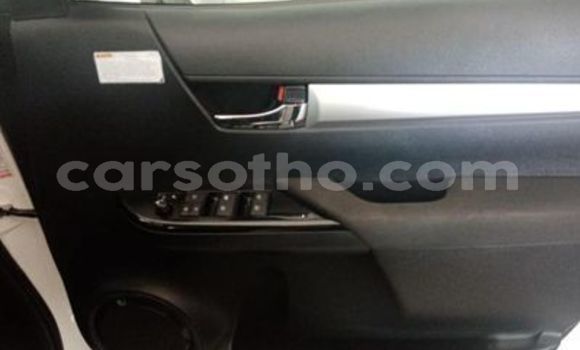 Acheter Occasion Voiture Toyota Hilux Blanc à Maseru, Maseru Acheter Occasion Voiture Toyota Hilux Blanc à Maseru, Maseru