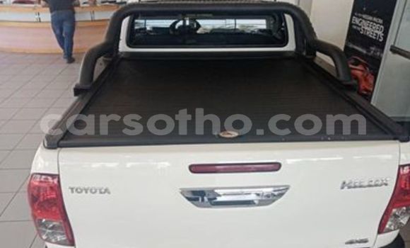 Acheter Occasion Voiture Toyota Hilux Blanc à Maseru, Maseru Acheter Occasion Voiture Toyota Hilux Blanc à Maseru, Maseru