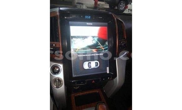 Sayi Imported Toyota Land Cruiser Black Mota in Import - Dubai a Maseru Sayi Imported Toyota Land Cruiser Black Mota in Import - Dubai a Maseru