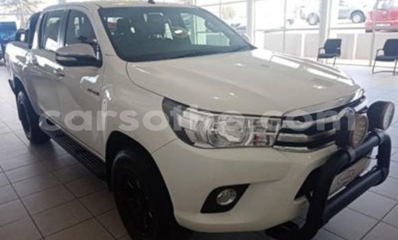 Acheter Occasion Voiture Toyota Hilux Blanc à Maseru, Maseru Acheter Occasion Voiture Toyota Hilux Blanc à Maseru, Maseru