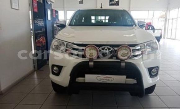 Acheter Occasion Voiture Toyota Hilux Blanc à Maseru, Maseru Acheter Occasion Voiture Toyota Hilux Blanc à Maseru, Maseru