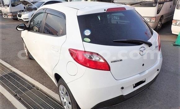 اشتري مستعمل Mazda Demio White سيارة في Maseru في Maseru اشتري مستعمل Mazda Demio White سيارة في Maseru في Maseru