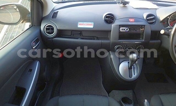 اشتري مستعمل Mazda Demio White سيارة في Maseru في Maseru اشتري مستعمل Mazda Demio White سيارة في Maseru في Maseru