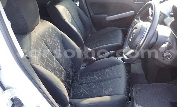 اشتري مستعمل Mazda Demio White سيارة في Maseru في Maseru اشتري مستعمل Mazda Demio White سيارة في Maseru في Maseru