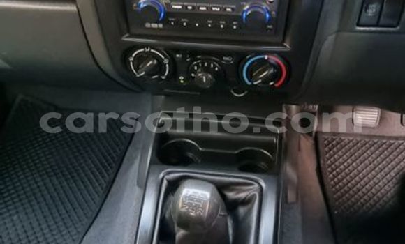 Sayi Na hannu Isuzu KB White Mota in Maseru a Maseru Sayi Na hannu Isuzu KB White Mota in Maseru a Maseru