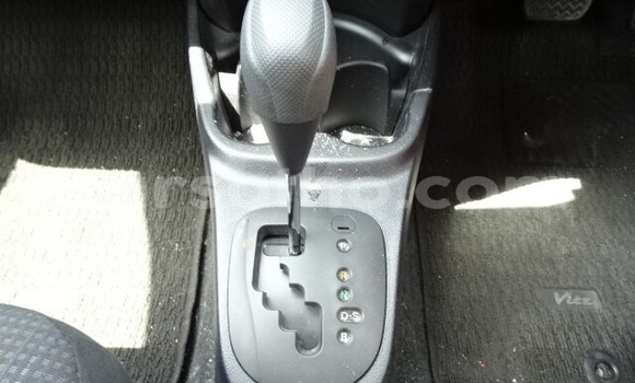 Acheter Occasion Voiture Toyota Vitz Gris à Maseru, Maseru Acheter Occasion Voiture Toyota Vitz Gris à Maseru, Maseru