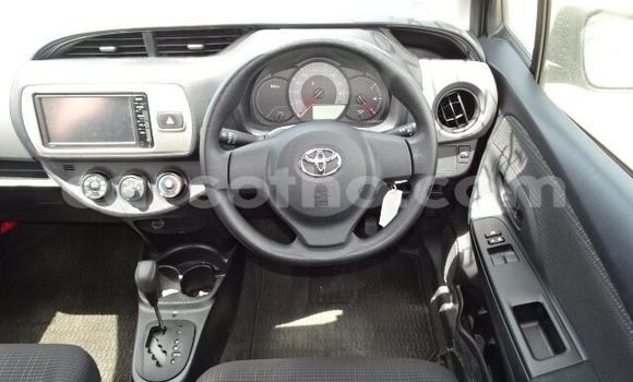 Acheter Occasion Voiture Toyota Vitz Gris à Maseru, Maseru Acheter Occasion Voiture Toyota Vitz Gris à Maseru, Maseru