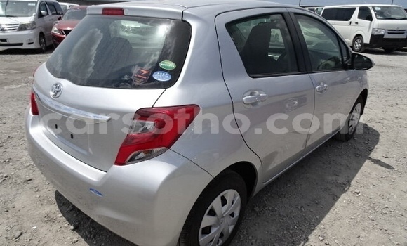 Acheter Occasion Voiture Toyota Vitz Gris à Maseru, Maseru Acheter Occasion Voiture Toyota Vitz Gris à Maseru, Maseru