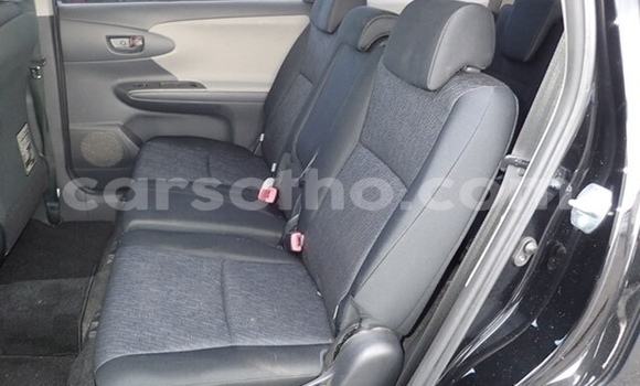 اشتري مستعمل Toyota Wish Silver سيارة في Maseru في Maseru اشتري مستعمل Toyota Wish Silver سيارة في Maseru في Maseru