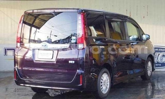 Acheter Import Voiture Toyota Noah Autre à Maseru, Maseru Acheter Import Voiture Toyota Noah Autre à Maseru, Maseru