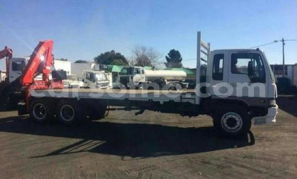 اشتري مستعمل Hino Ranger White شاحنة في Maseru في Maseru اشتري مستعمل Hino Ranger White شاحنة في Maseru في Maseru