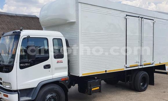 اشتري مستعمل Isuzu FTR 850 White شاحنة في Maseru في Maseru اشتري مستعمل Isuzu FTR 850 White شاحنة في Maseru في Maseru