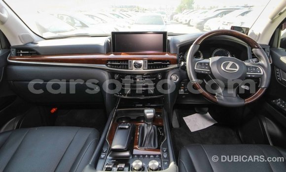 Sayi Imported Lexus LX White Mota in Import - Dubai a Maseru Sayi Imported Lexus LX White Mota in Import - Dubai a Maseru