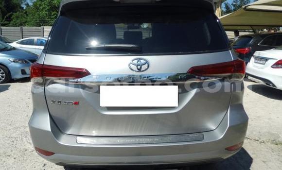 Sayi Imported Toyota Fortuner Other Mota in Maseru a Maseru Sayi Imported Toyota Fortuner Other Mota in Maseru a Maseru