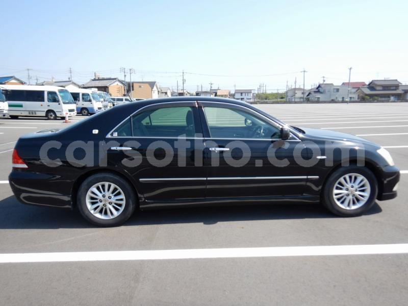 Big with watermark toyota crown maseru maseru 21623