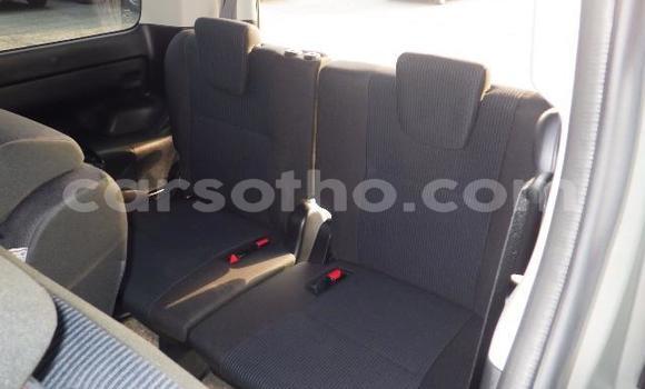 اشتري Imported Toyota Noah Other سيارة في Maseru في Maseru اشتري Imported Toyota Noah Other سيارة في Maseru في Maseru