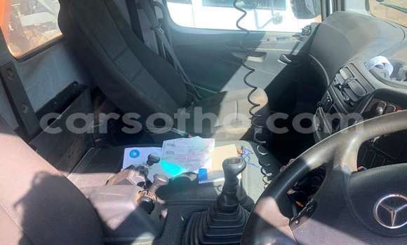 Buy Used Mercedes‒Benz Tipper Other Truck in Butha–Buthe in Thaba-Tseka Buy Used Mercedes‒Benz Tipper Other Truck in Butha–Buthe in Thaba-Tseka