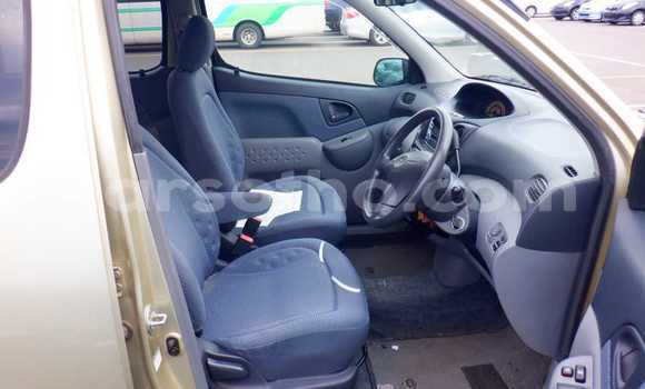 Acheter Occasion Voiture Toyota FunCargo Autre à Butha–Buthe, Thaba-Tseka Acheter Occasion Voiture Toyota FunCargo Autre à Butha–Buthe, Thaba-Tseka