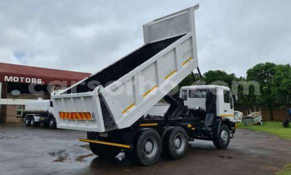 اشتري مستعمل Man Silent White شاحنة في Butha–Buthe في Thaba-Tseka اشتري مستعمل Man Silent White شاحنة في Butha–Buthe في Thaba-Tseka