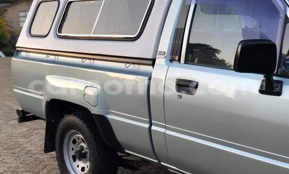 Buy Used Toyota Hilux White Car in Maseru in Maseru Buy Used Toyota Hilux White Car in Maseru in Maseru